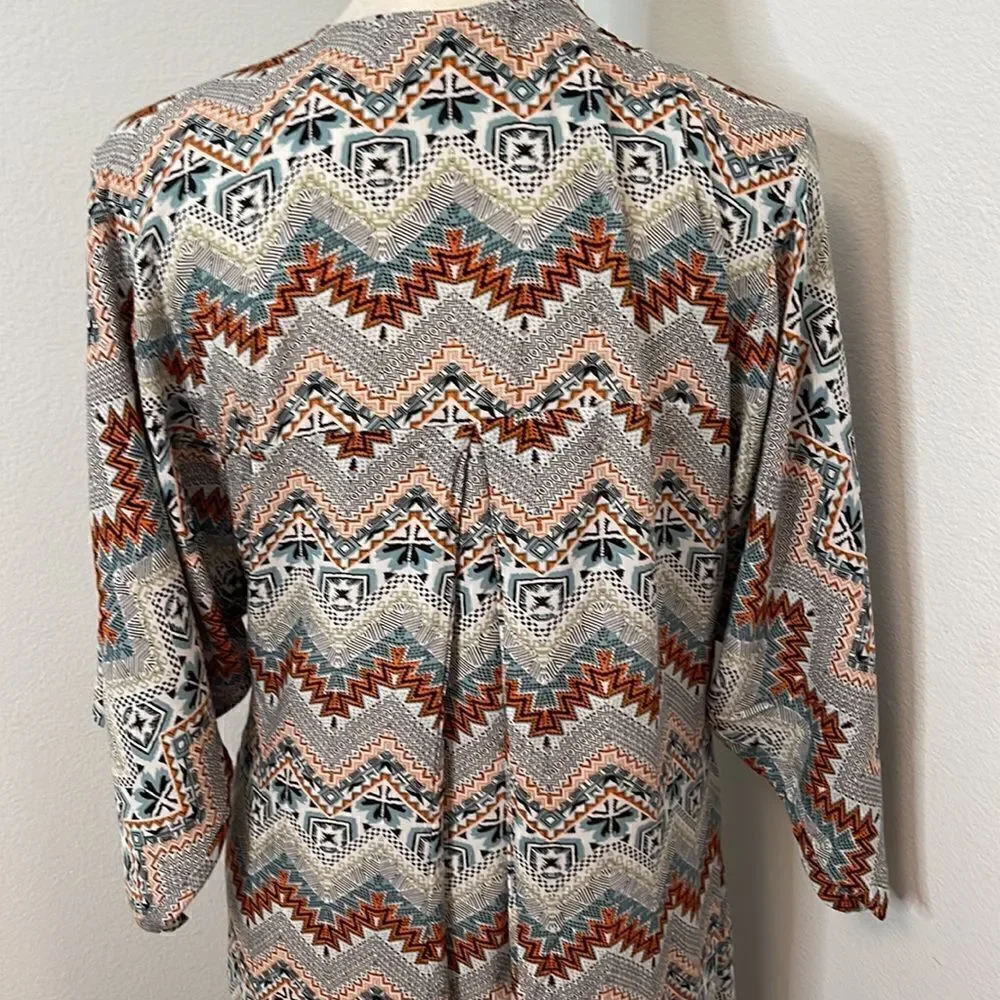Zada Design southwest pattern long hanging wrap shirt.  Size Small. Soft. Airy.